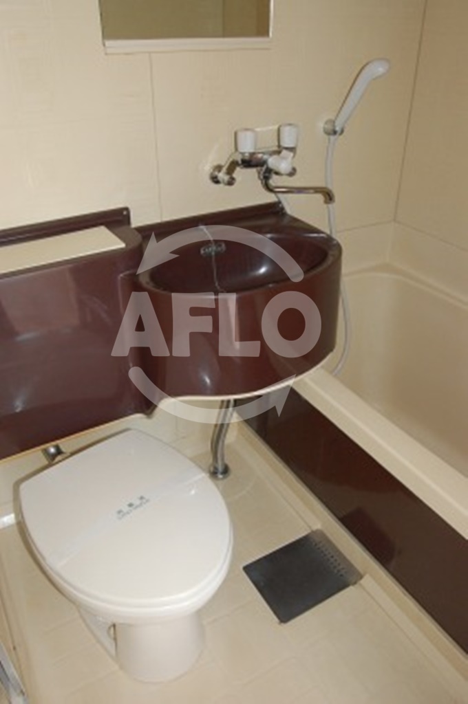 トイレ　サンシャイン池商