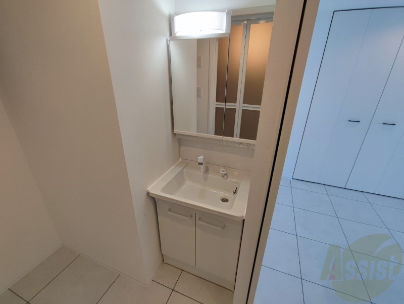 洗面設備　シャンプードレッサーで身支度もラクラクです！