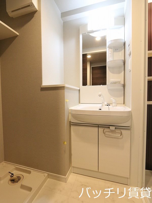 洗面設備　※室内写真等は別号数の為、現状優先となります。