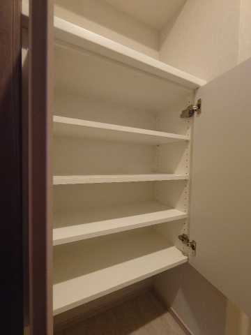 収納　※他部屋の同じ間取りの写真になります。