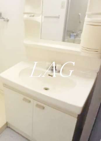 洗面設備　洗面台です。