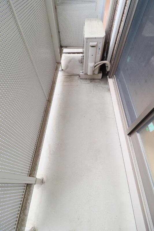 バルコニー　図面と現状に相違がある場合には現状を優先