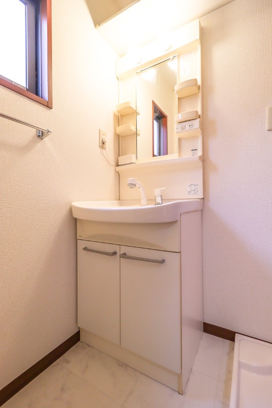 洗面設備　図面と現状に相違がある場合には現状を優先