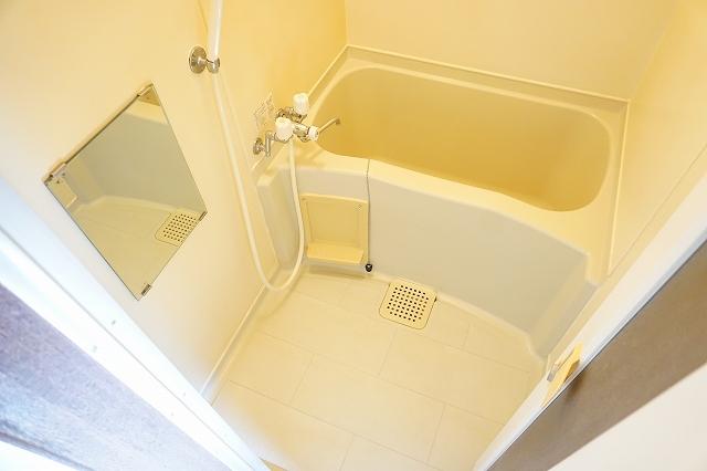 バス・シャワールーム　浴室