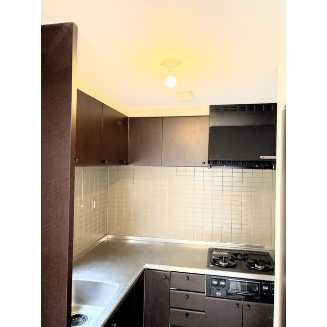 キッチン　※別部屋の参考写真となります