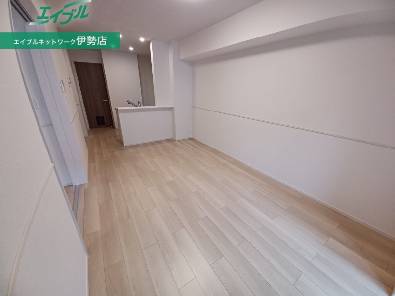 居室・リビング　同型参考写真