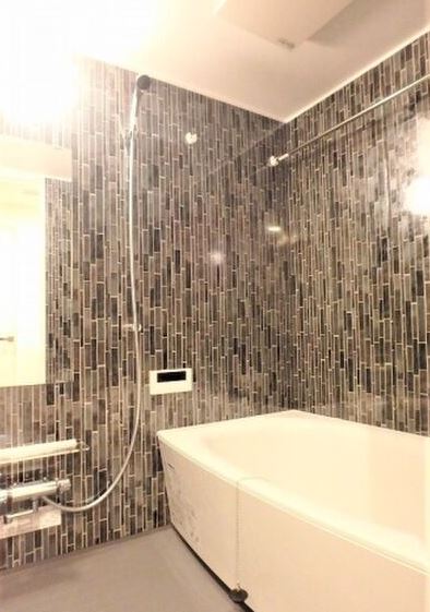 バス・シャワールーム　ゆったり過ごせるお風呂です