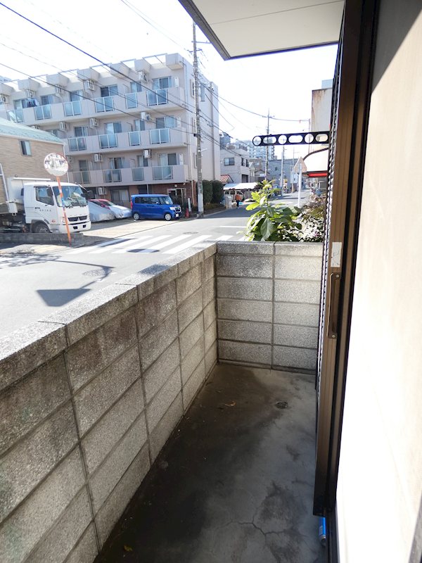 バルコニー　※参考写真