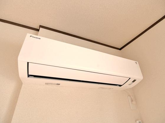 その他設備　エアコンで室内快適♪