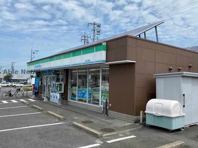 コンビニ　ファミリーマート小垣江西店（コンビニ）まで1224m