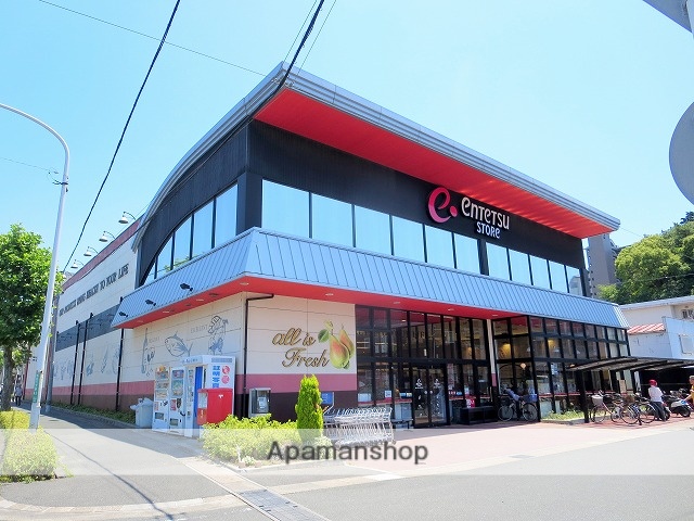 スーパー　遠鉄ストア　鴨江店（スーパー）まで580m