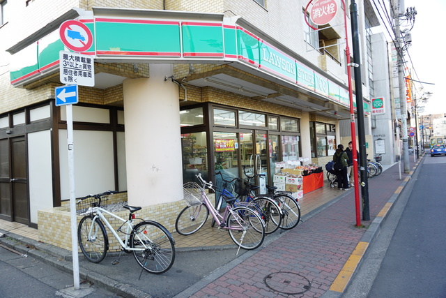 コンビニ　ローソンストア100 一橋学園駅前店（コンビニ）まで306m