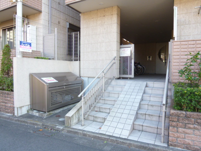 エントランス　★エントランス★