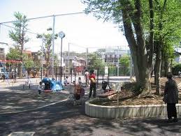 公園　玉川中町公園（公園）まで770m