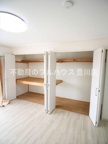 収納　写真は別室