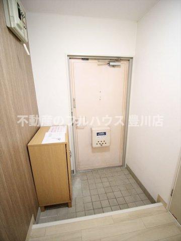 玄関　写真は別室