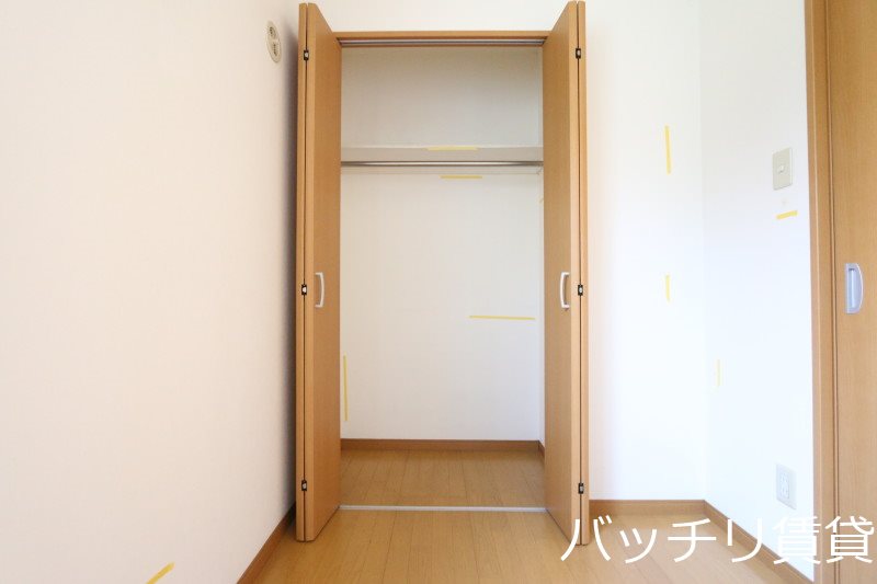 収納　画像は別号室タイプの為、現状を優先致します。