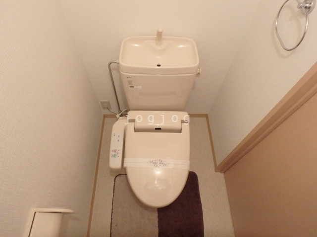 トイレ　シャワートイレ