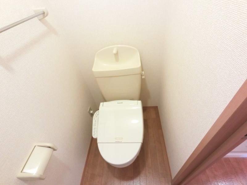 トイレ　図面と現状に相違がある場合には現状を優先