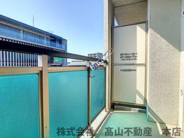 バルコニー
