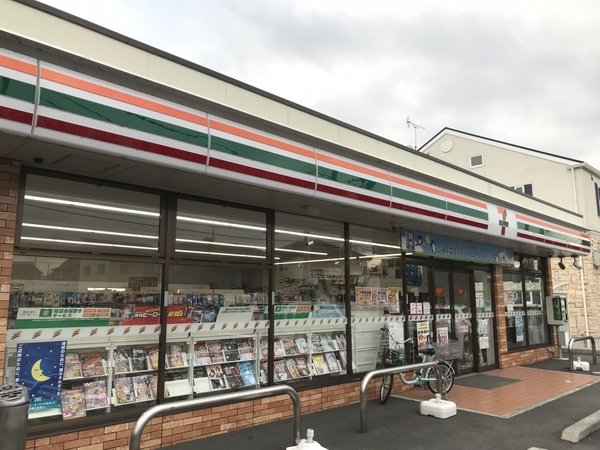 コンビニ　セブンイレブン宇都宮東今泉店（コンビニ）まで318m