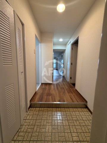 玄関　シャトー南船場　玄関