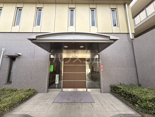 ロイヤルコート武蔵境の外観写真