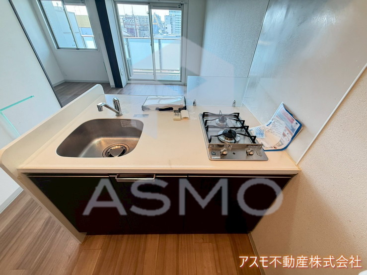 キッチン　同マンション別部屋　参考写真