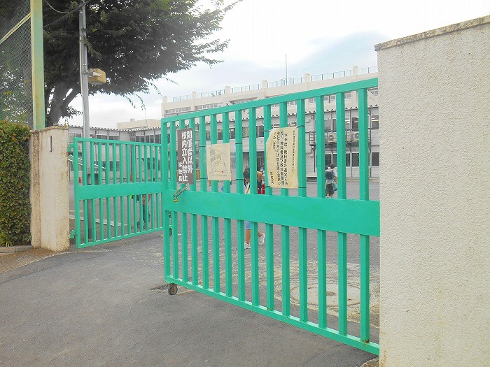 小学校　立川市立南砂小学校（小学校）まで1276m