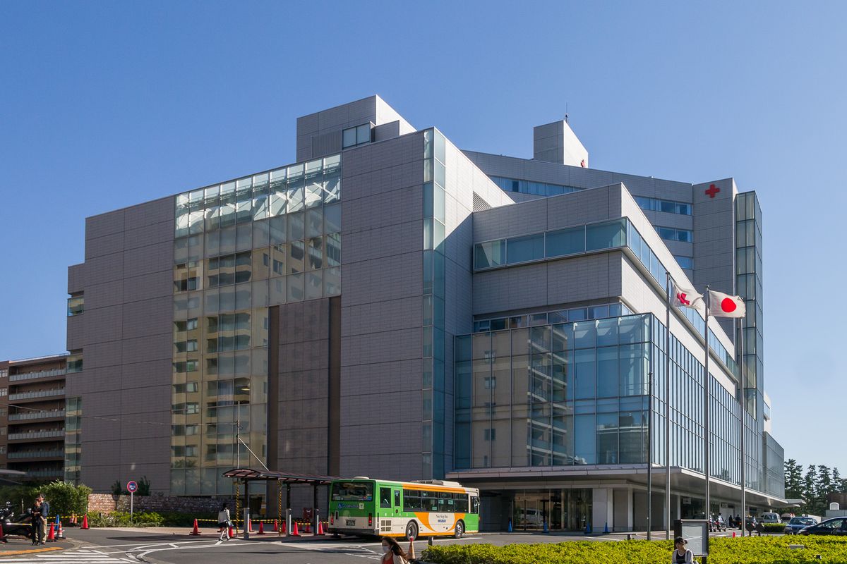病院　日本赤十字社医療センター（病院）まで1211m