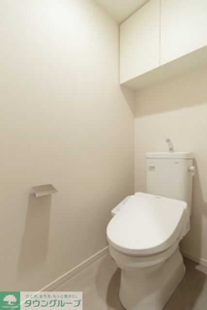 トイレ　※写真は同タイプ住戸です。