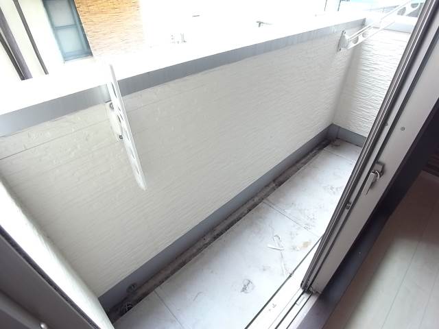 バルコニー　洗濯物も干せますよ