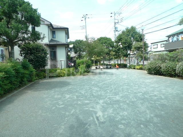 公園　松ヶ丘７号公園（公園）まで310m