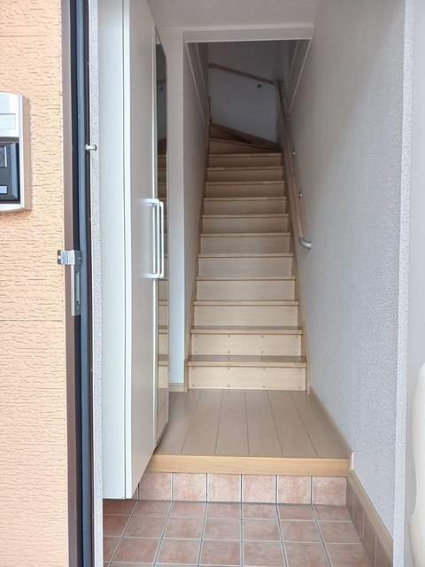 玄関　全身鏡付きのシューズボックスもGOOD◎