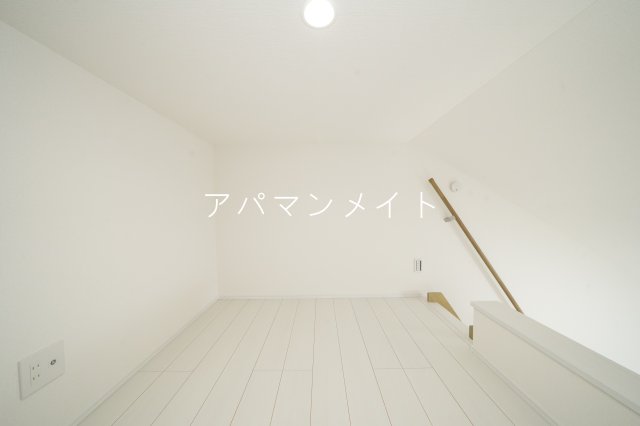 その他　ロフト付き！
