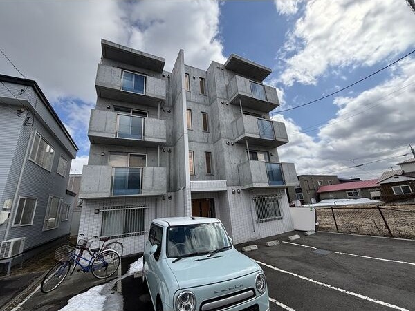 建物外観　☆物件名【フルール千歳駅前】とお伝えください！
