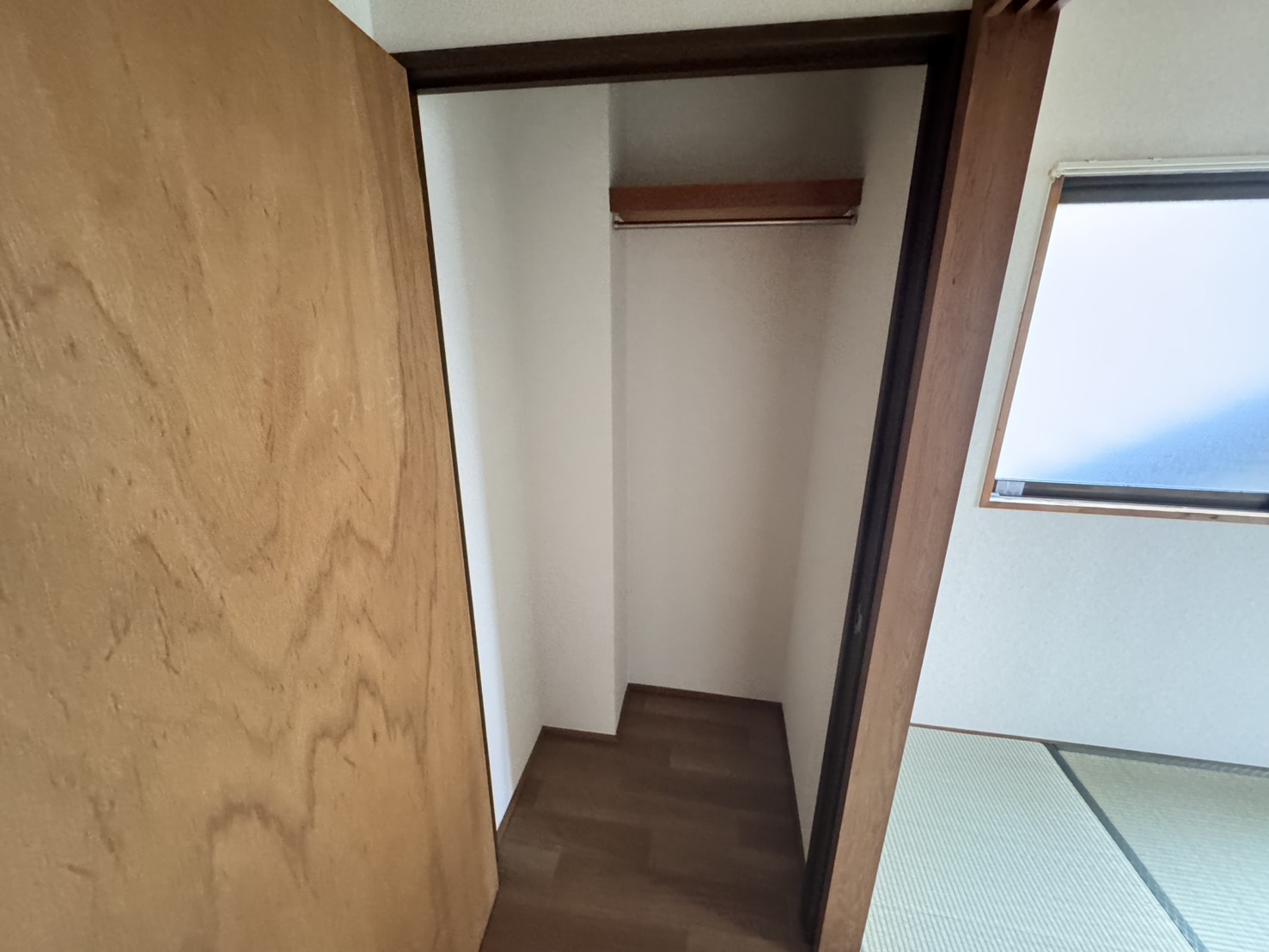 新和マンションの内装写真