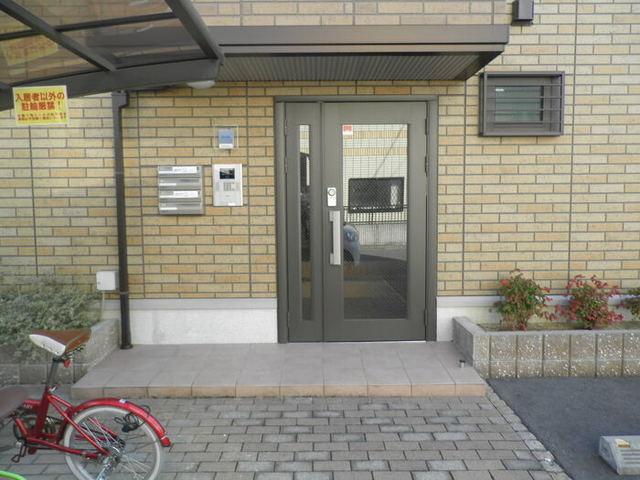 近鉄奈良線 若江岩田駅 徒歩17分 2階建 築15年の外観写真