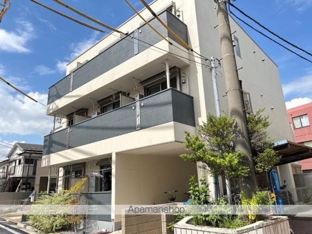 京急本線 梅屋敷駅 徒歩10分 3階建 築5年の外観写真