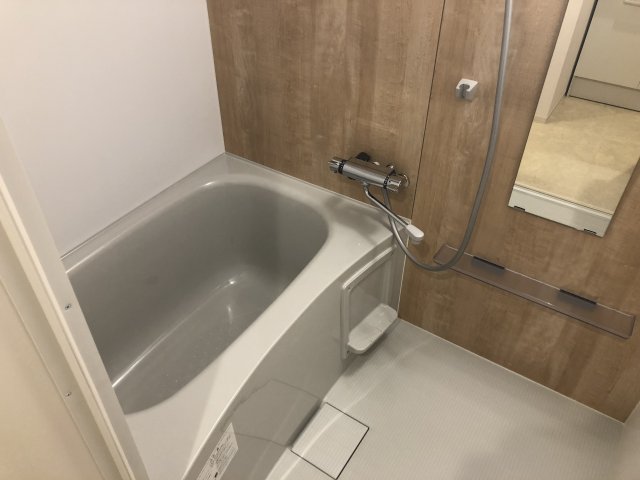 D-BOX開の風呂写真