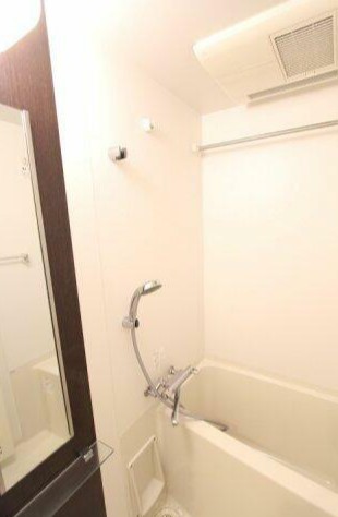 バス・シャワールーム　※同物件、別部屋になります。