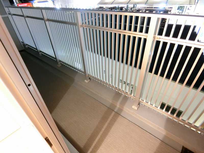 バルコニー　※同物件、別部屋になります。