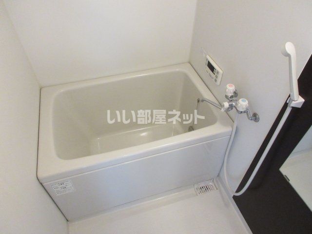 【奈良市七条のアパートのバス・シャワールーム】