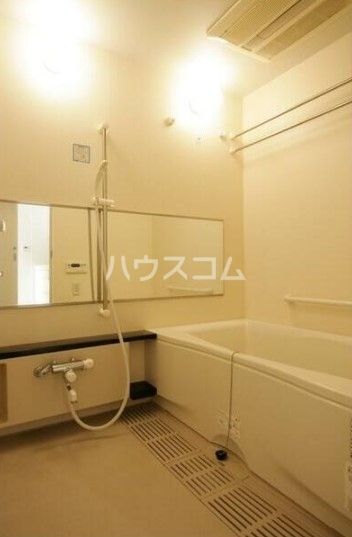 【横浜市磯子区洋光台のマンションのバス・シャワールーム】