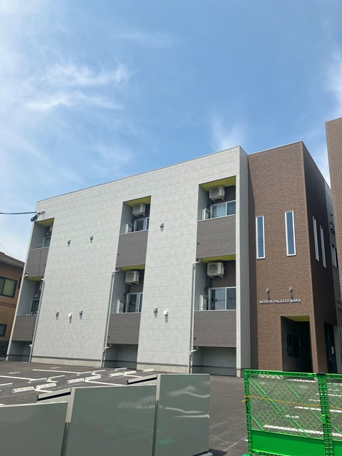 MODERN PALAZZO 福田町Bの建物外観