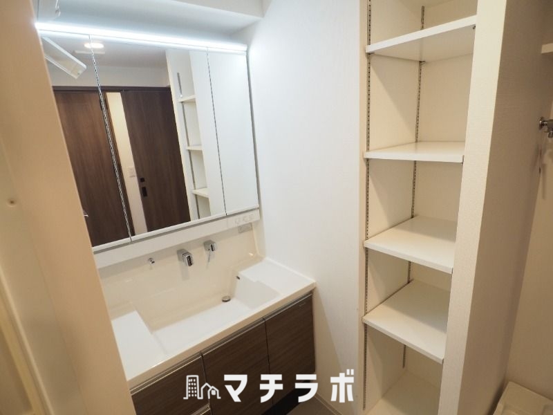 【名古屋市千種区池下のマンションの洗面設備】