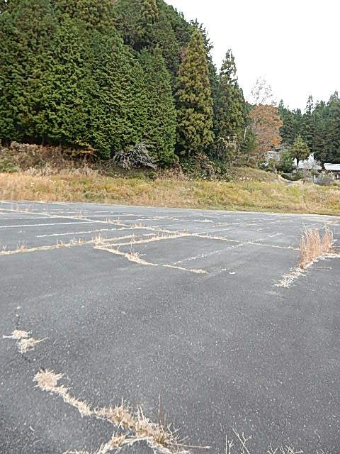 【ビレッジハウス山岡　２号棟の駐車場】