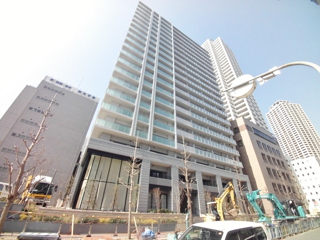 神戸市中央区磯辺通のマンションの建物外観