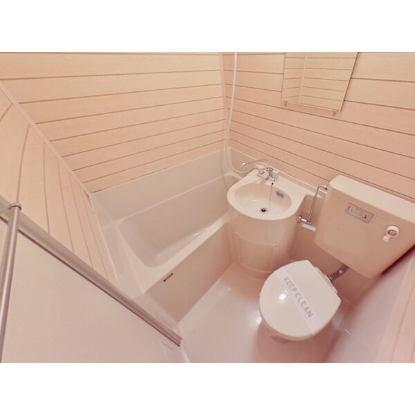 バス・シャワールーム　※208号室の写真です