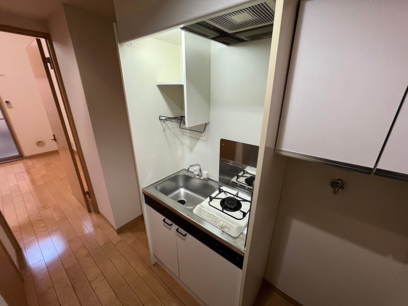 キッチン　室内写真別部屋